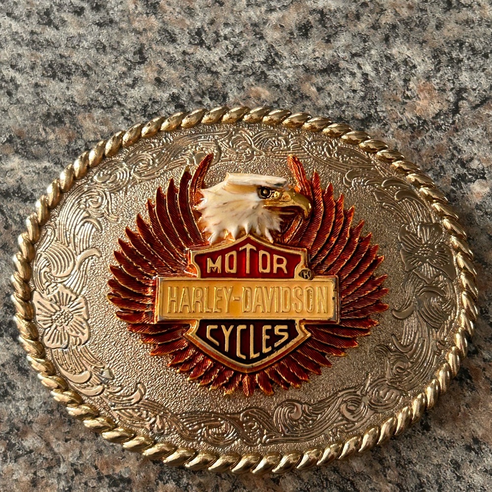 New Harley-Davidson Gold Eagle Emblem Belt Buckle collectors edition stamped